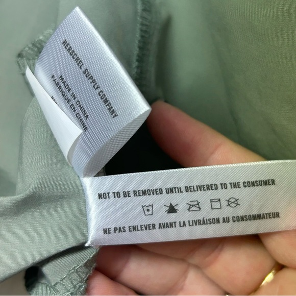 Herschel Supply Co. Coach Jacket Sz M EUC - Picture 15 of 16